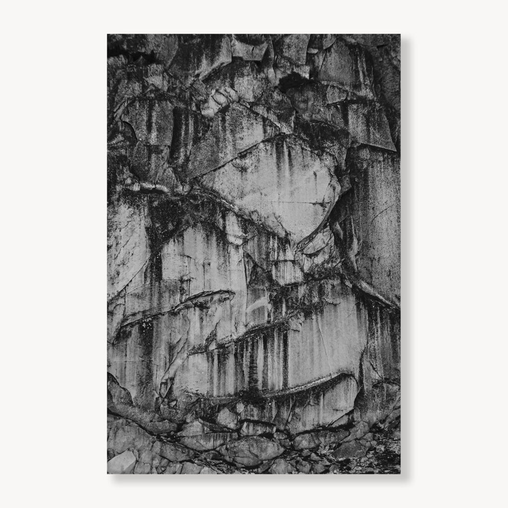 Plates of Granite in Nesakwatch