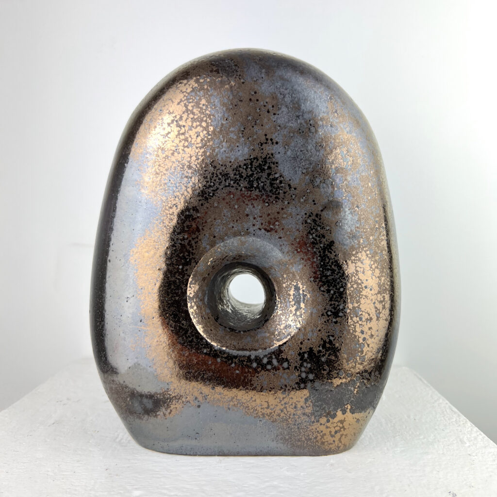 Non-Dual Form Metallic